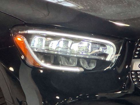 Certified 2022 Mercedes-Benz GLC 300 4MATIC image 7