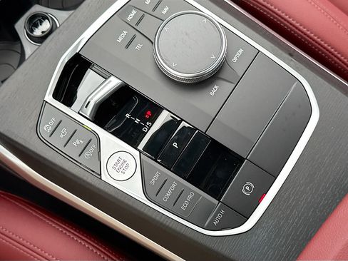 New 2026 BMW 330i Sedan RWD image 29