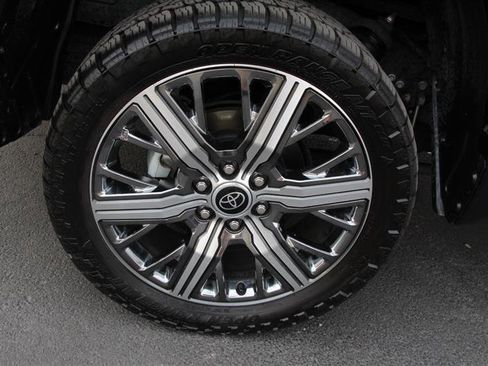 Used 2023 Toyota Tundra Capstone image 27