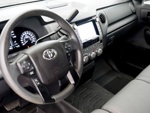 Used 2021 Toyota Tundra SR5 AWD/4WD image 11