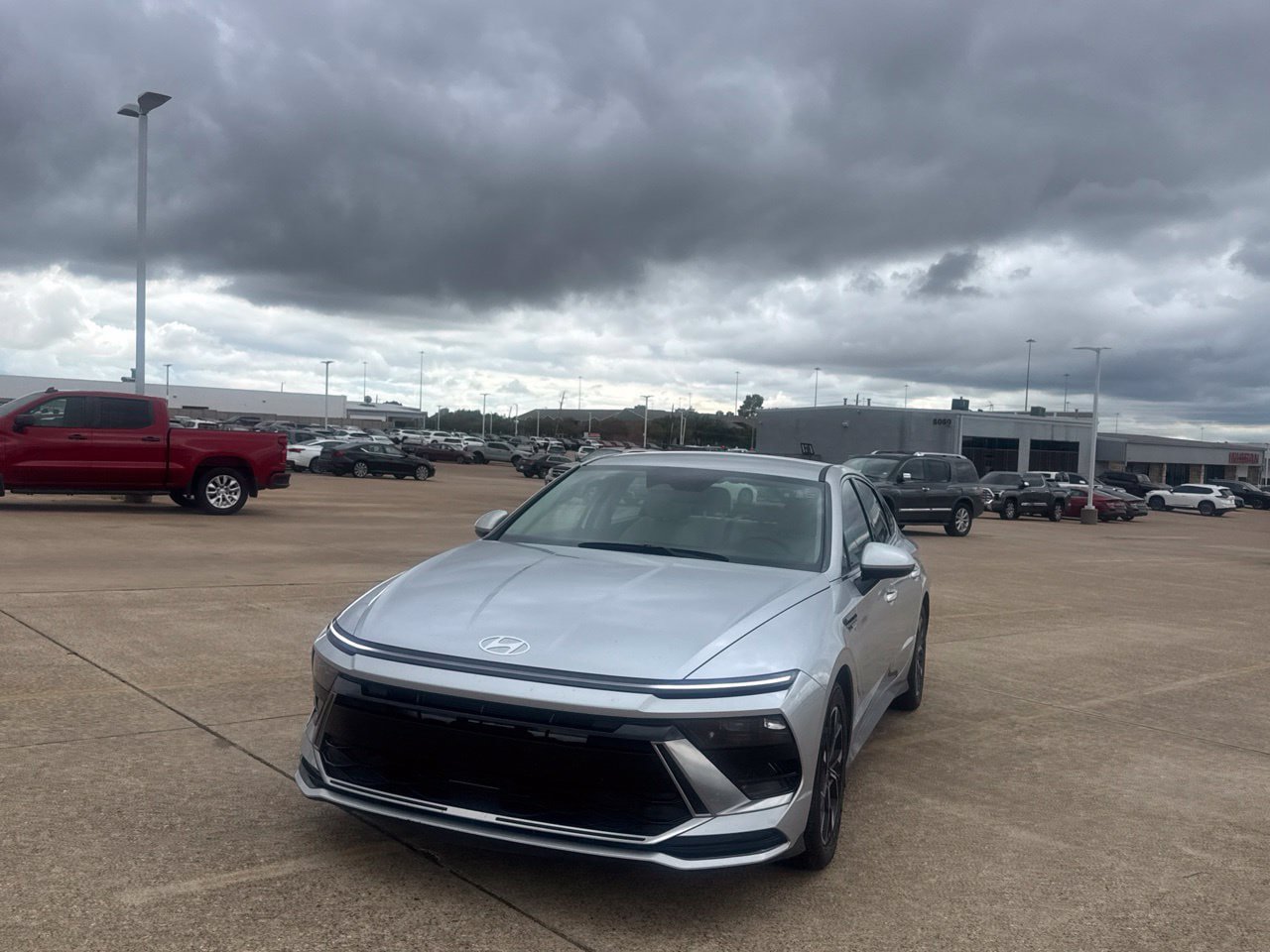 Used 2025 Hyundai Sonata SEL FWD image 8