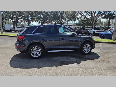 Used 2020 Audi Q5 2.0T Premium w/ Convenience Package image 37
