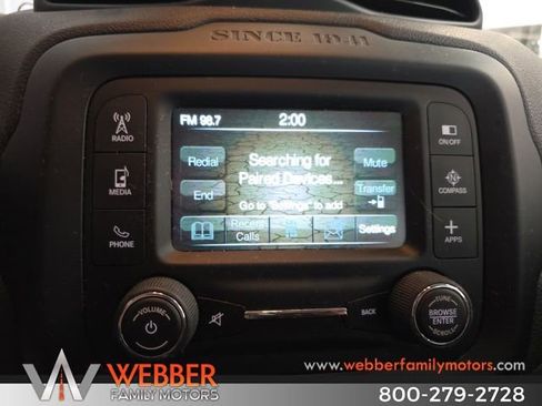 Used 2017 Jeep Renegade Altitude image 8