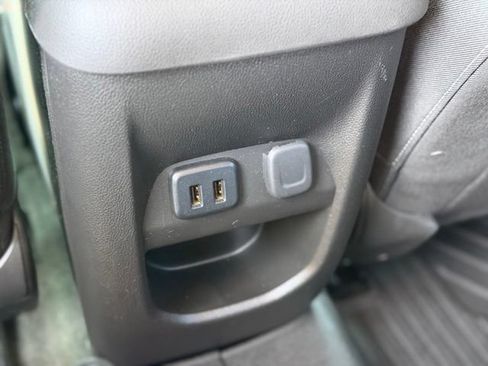 Used 2016 Chevrolet Colorado LT w/ Midnight Edition AWD/4WD image 23