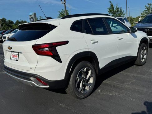 New 2026 Chevrolet Trax LT w/ Driver Confidence Package FWD image 27