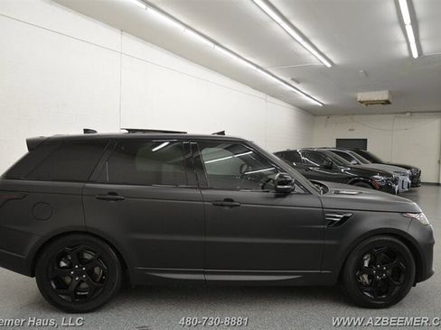 Used 2019 Land Rover Range Rover Sport HSE image 8