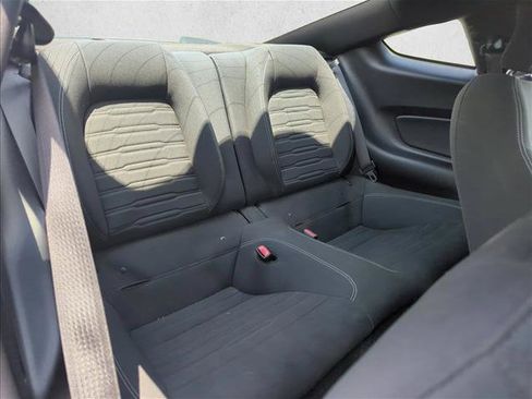 Used 2015 Ford Mustang GT RWD image 21