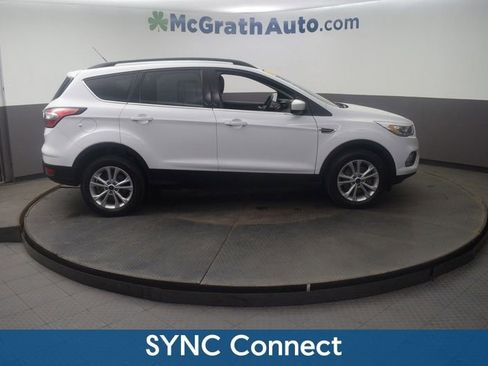 Used 2017 Ford Escape SE w/ SE Leather Comfort Package AWD/4WD image 18