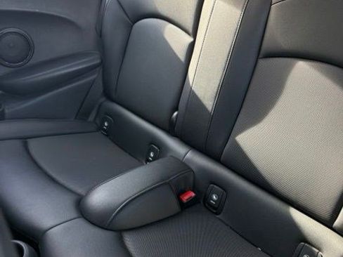 Used 2017 MINI Cooper 2-Door Hardtop FWD image 10
