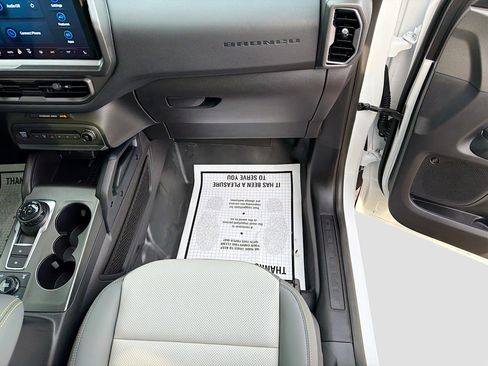Used 2025 Ford Bronco Sport Badlands w/ Sasquatch Badlands Package image 17