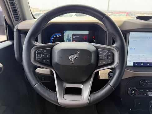 Used 2024 Ford Bronco Wildtrak AWD/4WD image 13