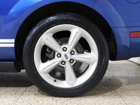 Used 2009 Ford Mustang Coupe image 71