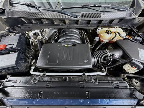Used 2020 Chevrolet Silverado 1500 LT w/ All-Star Edition image 29