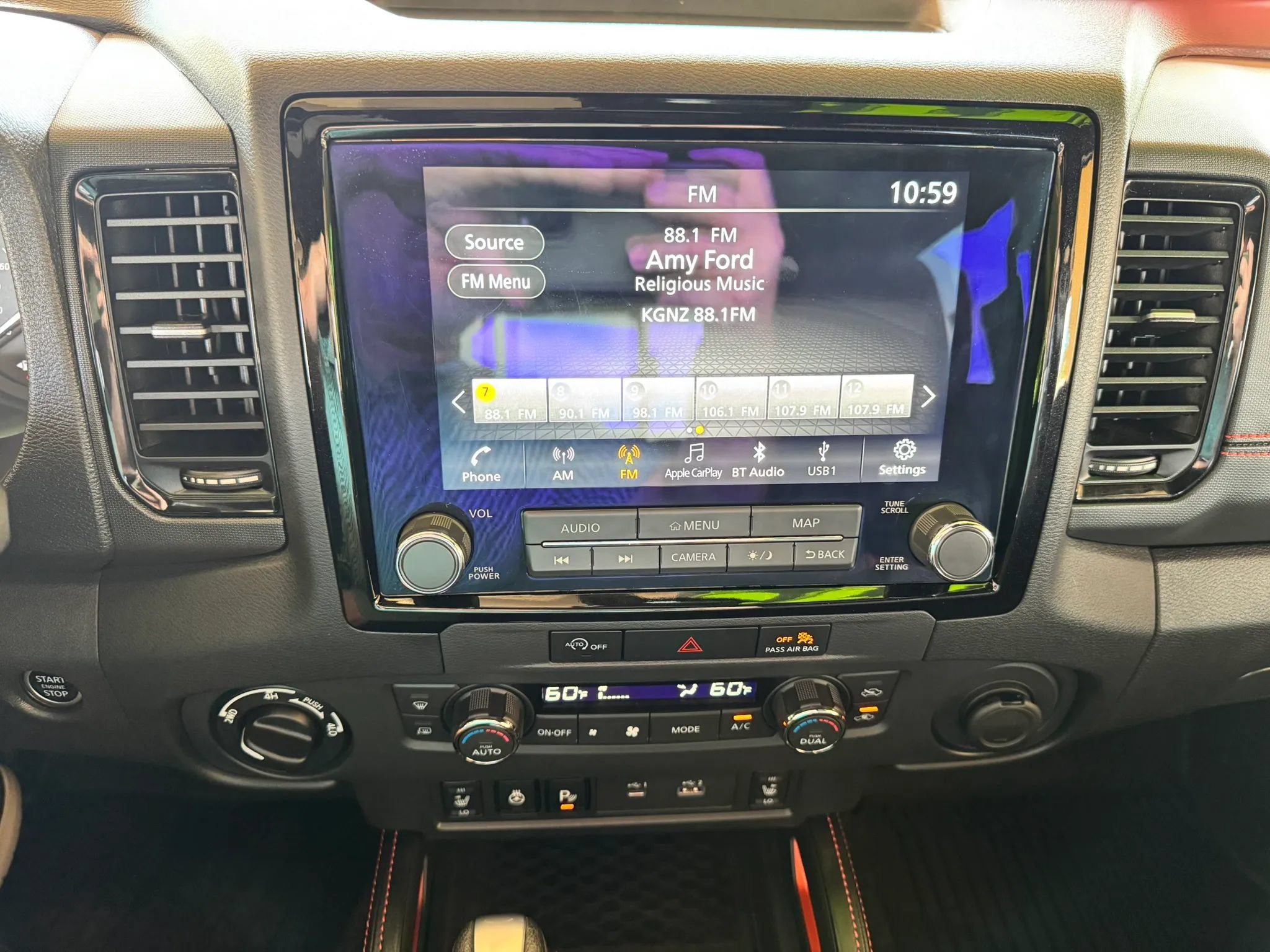 Used 2023 Nissan Frontier PRO-4X w/ Pro Convenience Package AWD/4WD image 13