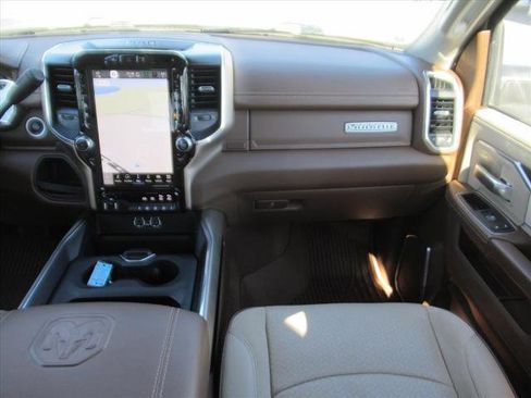 Used 2023 RAM 3500 Laramie image 18