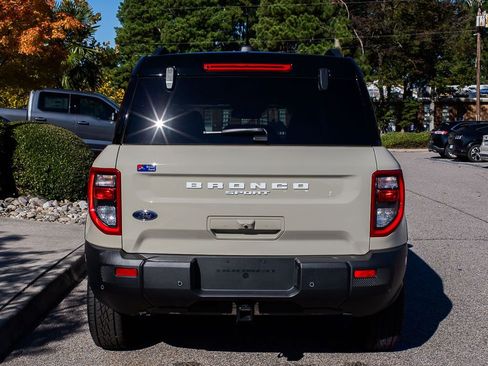 Used 2025 Ford Bronco Sport Badlands image 4