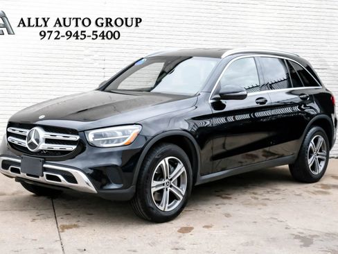 Used 2020 Mercedes-Benz GLC 300 4MATIC image 1