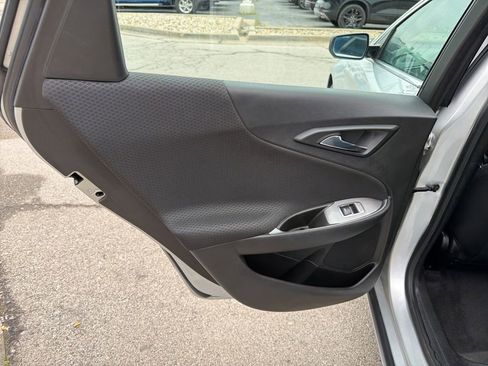 Used 2018 Chevrolet Malibu LS FWD image 16