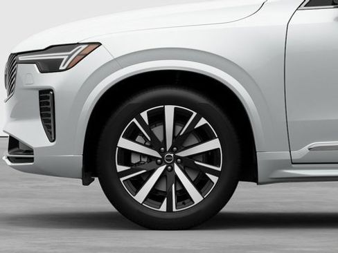 New 2026 Volvo XC90 B6 Core w/ Protection Package Premier image 6
