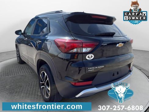 Used 2025 Chevrolet TrailBlazer LT AWD/4WD image 7