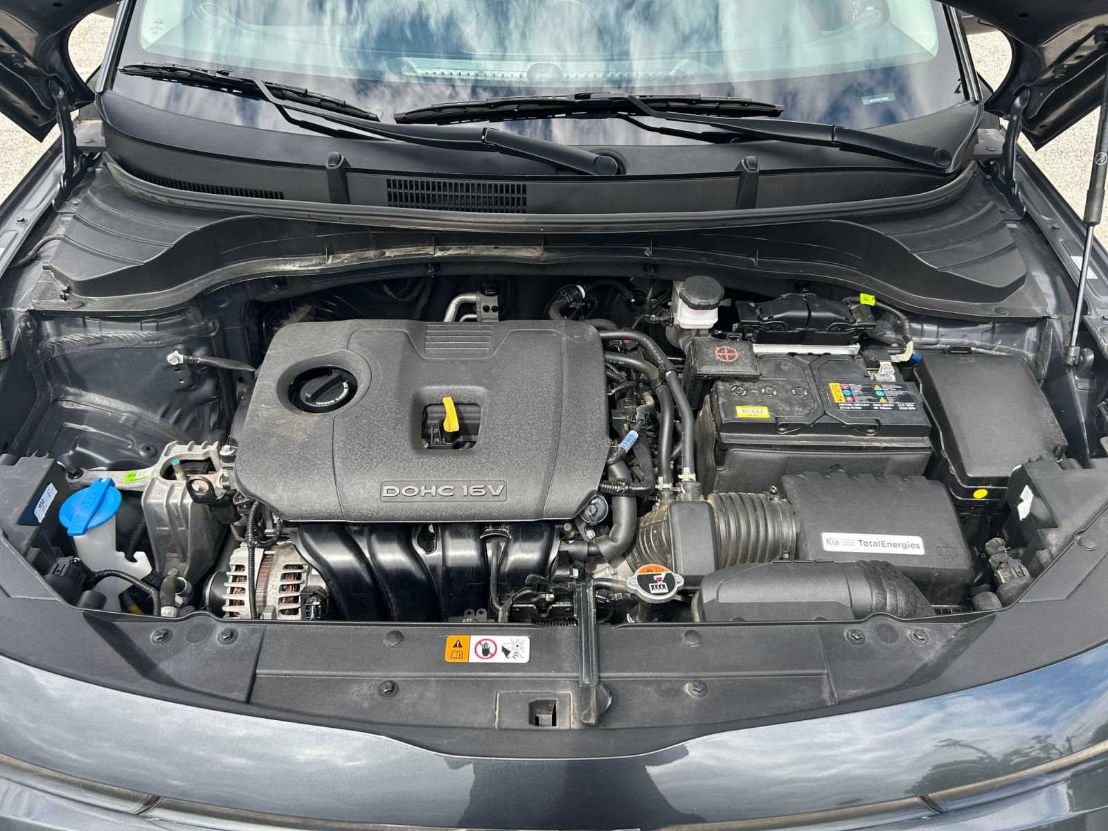 Used 2025 Kia Soul LX w/ LX Technology Package FWD image 26