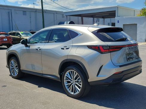 Used 2025 Lexus NX 350 AWD w/ Premium Package image 4