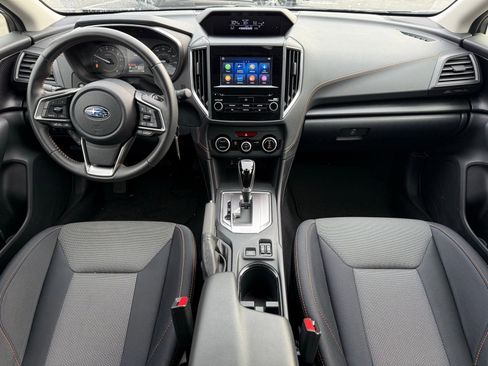 Used 2023 Subaru Crosstrek 2.0i Premium image 17