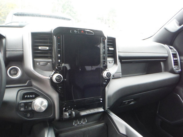 Used 2025 RAM 1500 Laramie AWD/4WD image 23