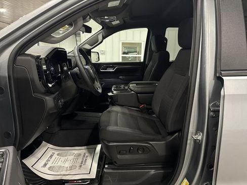 Used 2025 Chevrolet Silverado 1500 LT image 16