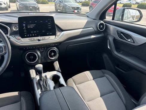 Certified 2024 Chevrolet Blazer LT image 18