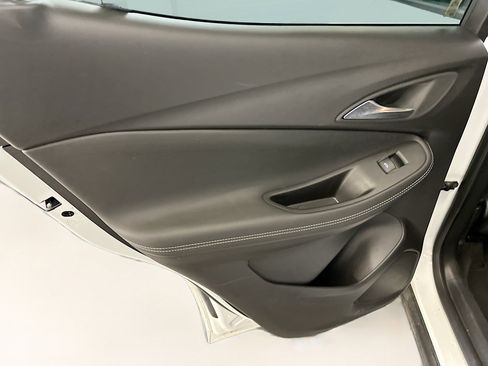 Used 2025 Buick Encore GX Preferred image 26