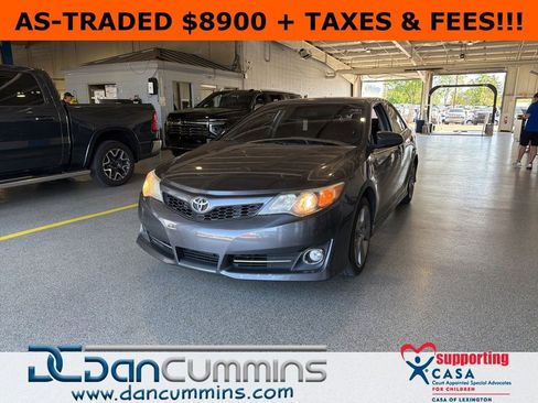 Used 2012 Toyota Camry SE w/ Leather Pkg image 1