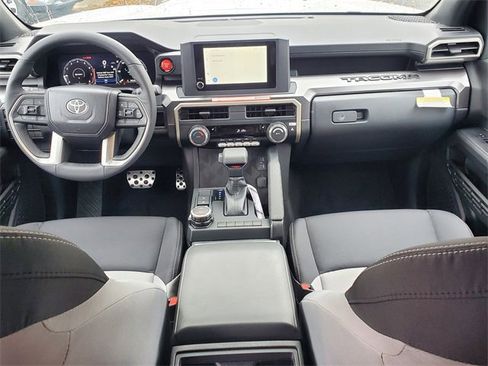 New 2025 Toyota Tacoma TRD Sport image 11