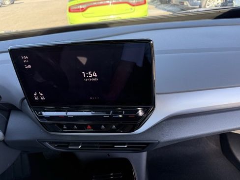 Used 2021 Volkswagen ID.4 Pro S image 11