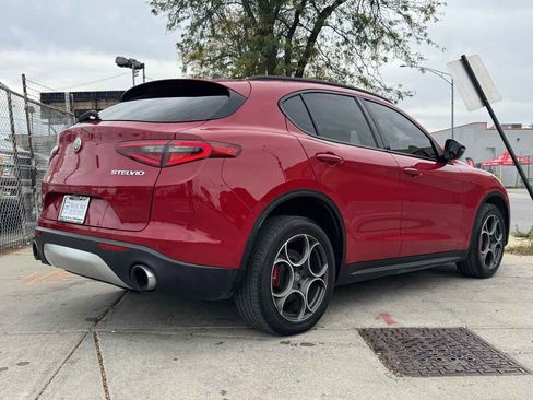 Used 2018 Alfa Romeo Stelvio Sport w/ Quick Order Package 22J Sport image 5