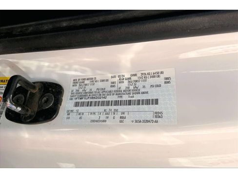 Used 2024 Ford F150 XL image 28