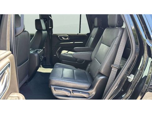 Used 2021 Chevrolet Tahoe Z71 AWD/4WD image 13