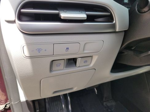 Used 2024 Hyundai Palisade SEL w/ Premium Package FWD image 23
