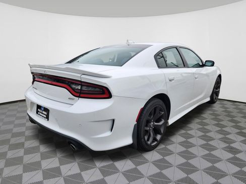 Used 2019 Dodge Charger GT RWD image 4