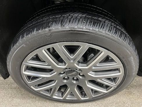 Used 2025 GMC Yukon Denali Ultimate w/ LPO, Floor Liner Package image 14