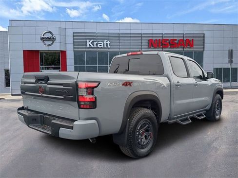 New 2025 Nissan Frontier PRO-4X image 3