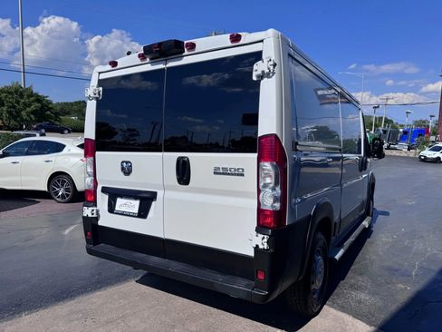 Used 2023 RAM ProMaster 2500 image 5