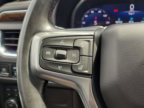 Used 2023 Chevrolet Suburban Premier AWD/4WD image 22