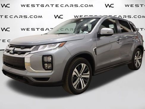 Used 2024 Mitsubishi Outlander Sport ES image 1