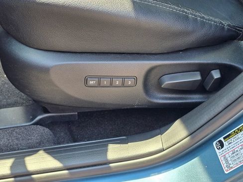 Used 2010 MAZDA MAZDA3 s Grand Touring FWD image 13