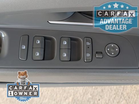 Used 2024 Hyundai Elantra SEL FWD image 16