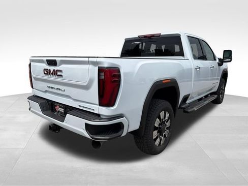 New 2026 GMC Sierra 2500 Denali w/ Denali Reserve Package AWD/4WD image 7