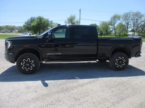 New 2026 GMC Sierra 2500 AT4X AWD/4WD image 10