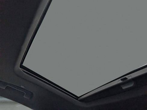 Certified 2023 Chevrolet Traverse High Country w/ LPO, Floor Liner Package image 16