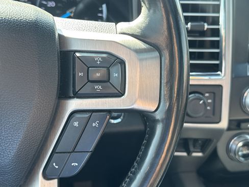 Used 2017 Ford F350 Platinum w/ Platinum Ultimate Package image 15